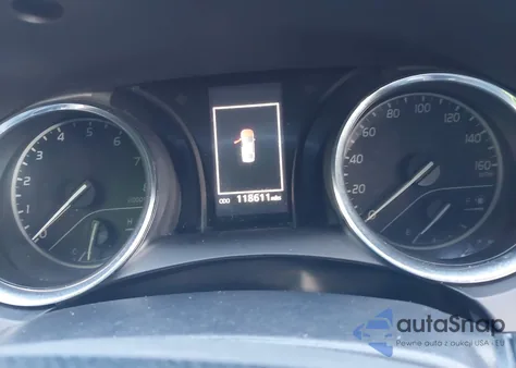 2019 Toyota Camry Le from USA, damaged, VIN 4T1B11HK3KU213064